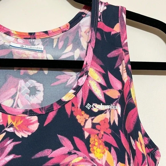 NWT Columbia Hike Performance Tank Size Small - Picture 3 of 10